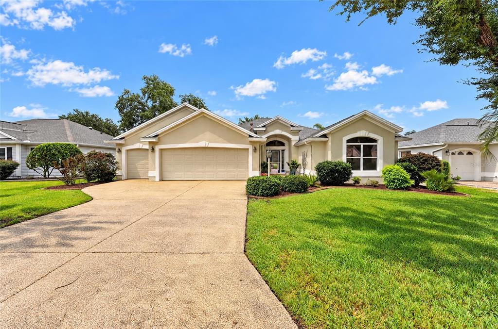 7775 SE 168TH LONE OAK LOOP, THE VILLAGES, FL — photo 4 of 30