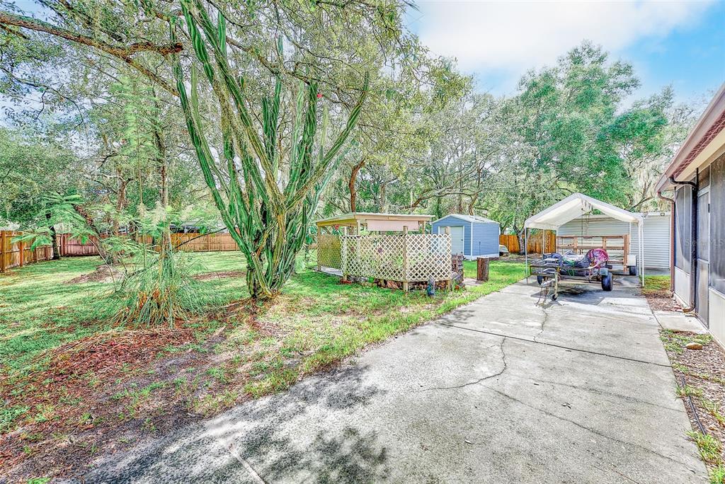 11704 DOAKS STREET, NEW PORT RICHEY, FL — photo 4 of 30