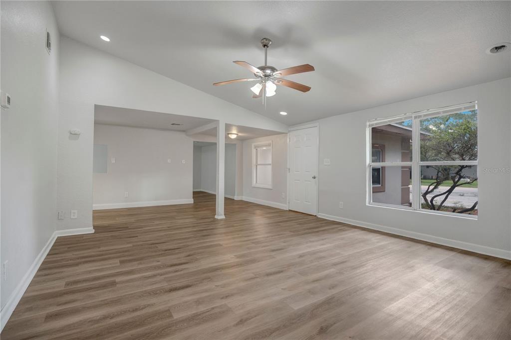 3724 WASHINGTON STREET, SANFORD, FL — photo 3 of 26