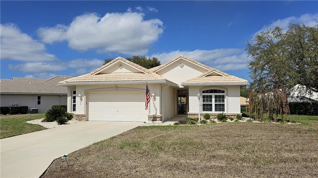 847 W Silver Meadow LOOP