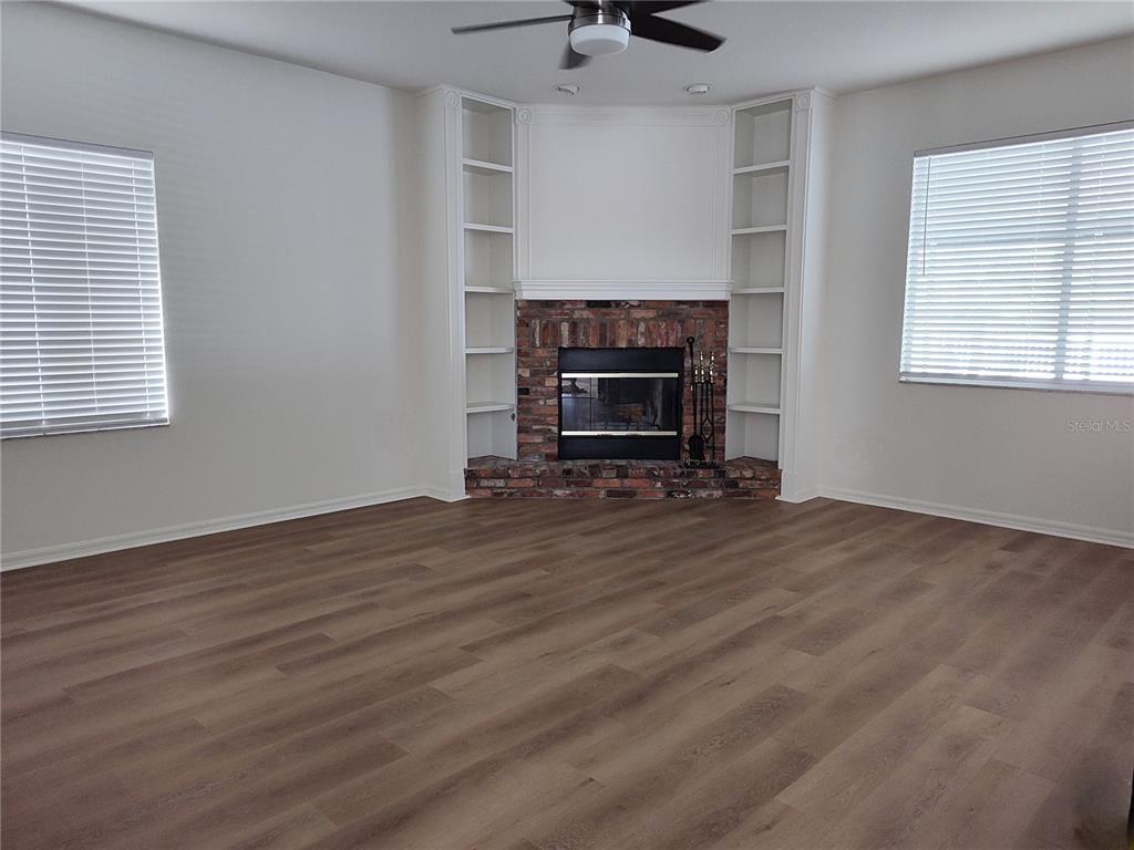 27536 BREAKERS DRIVE, WESLEY CHAPEL, FL — photo 4 of 15