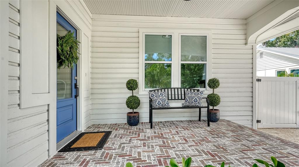 2546 LOMA LINDA STREET, SARASOTA, FL — photo 3 of 30