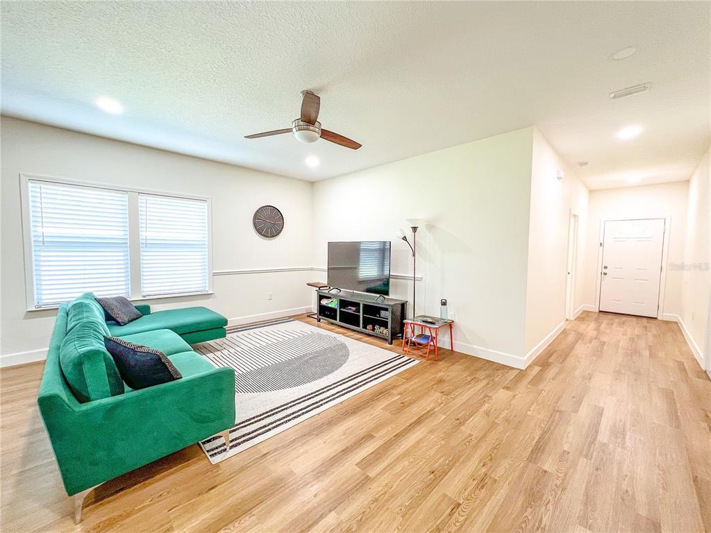 25230 NW 2ND AVENUE, NEWBERRY, FL — photo 3 of 14