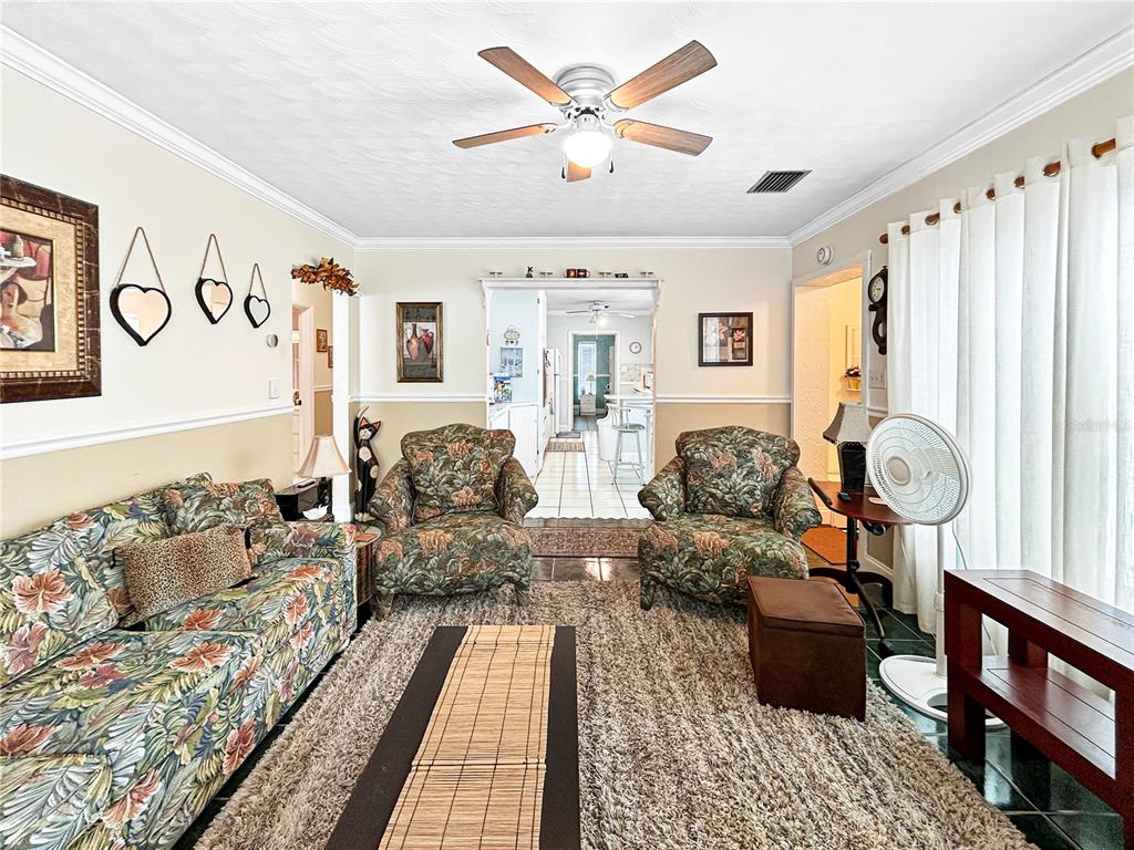 2501 32ND AVENUE W, BRADENTON, FL — photo 4 of 22