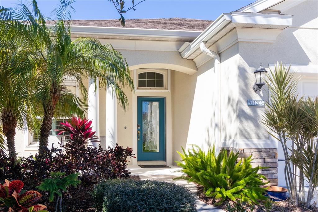 1205 THORNBURY DRIVE
