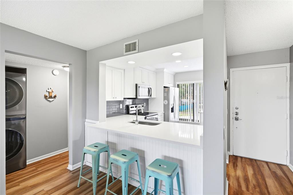 6105 PALMA DEL MAR BOULEVARD S UNIT 219, ST PETERSBURG, FL — photo 3 of 30