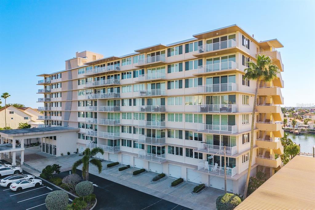 223 ISLAND WAY UNIT 2D
