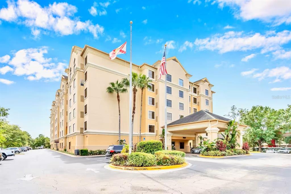 7601 CANADA AVENUE UNIT 417