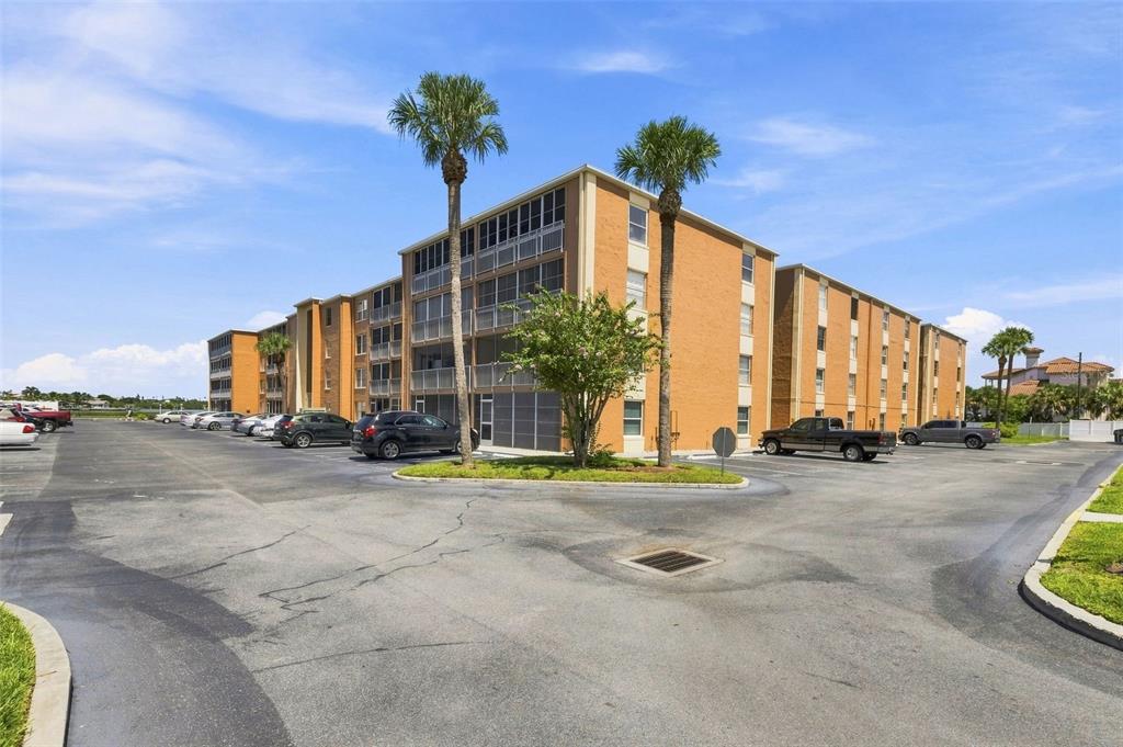 12760 INDIAN ROCKS ROAD UNIT 1017