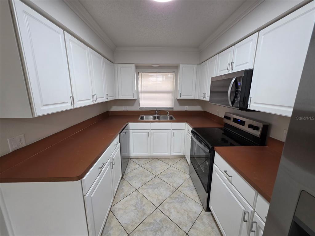 7400 SPRING HILL DRIVE UNIT 113, SPRING HILL, FL — photo 5 of 20