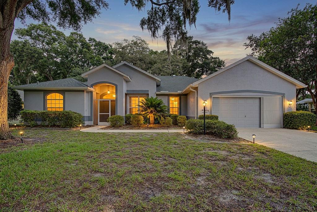 9009 SW 194TH COURT