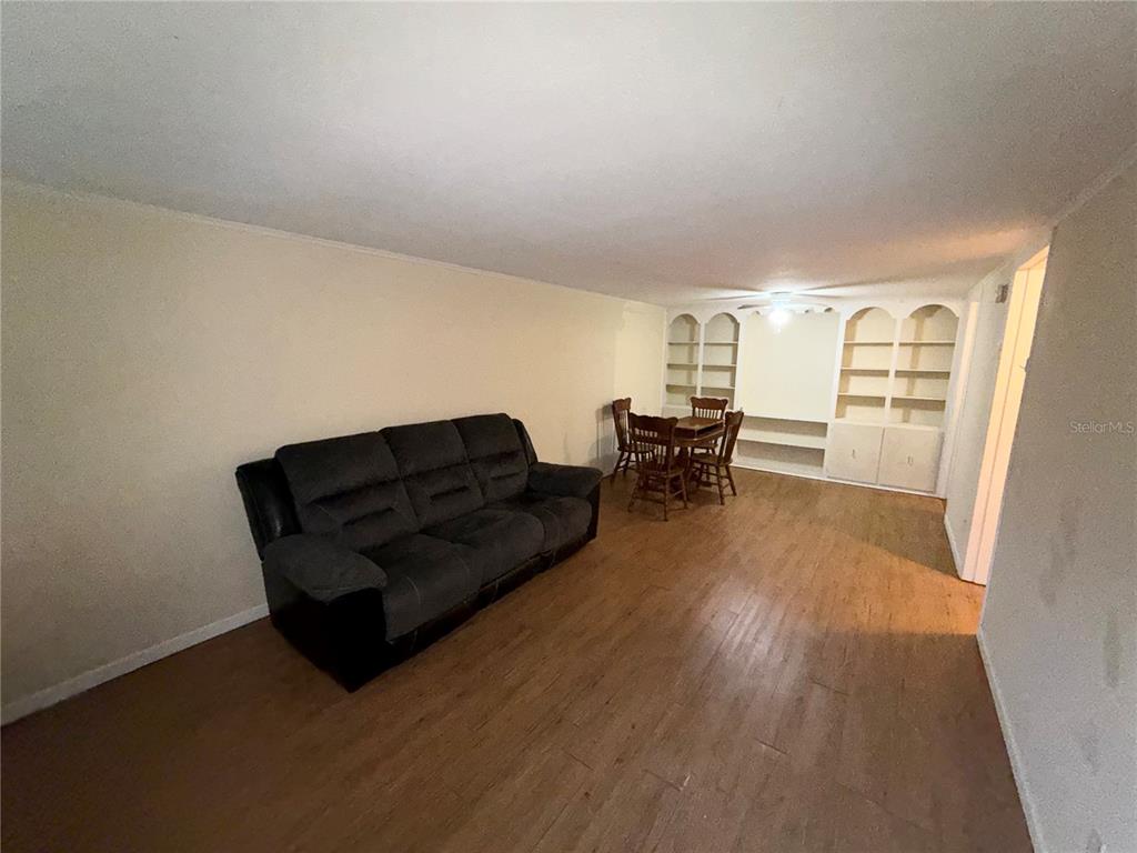 2490 SW 14TH DRIVE UNIT 11, GAINESVILLE, FL — photo 5 of 15