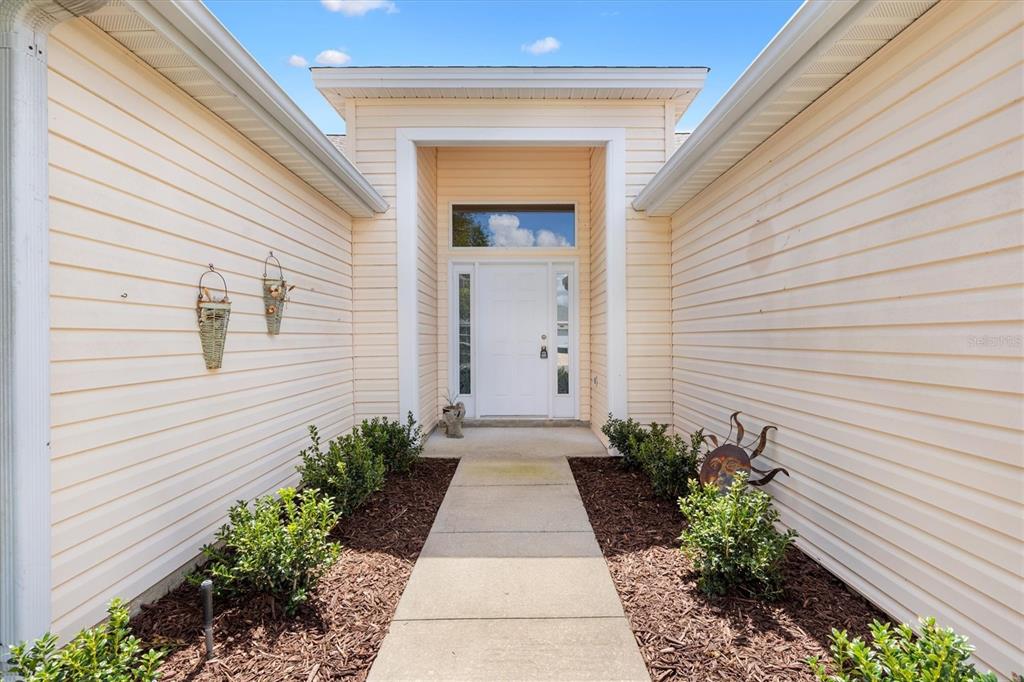 3000 SANDY LANE, THE VILLAGES, FL — photo 2 of 30