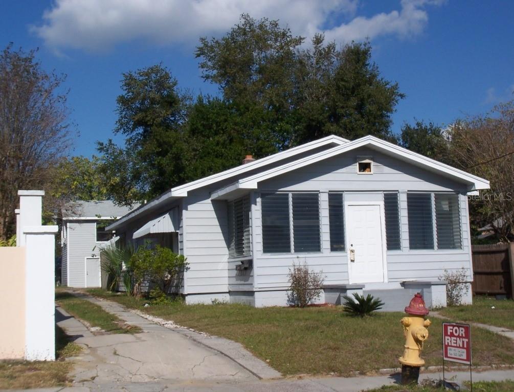 902 E LIME STREET