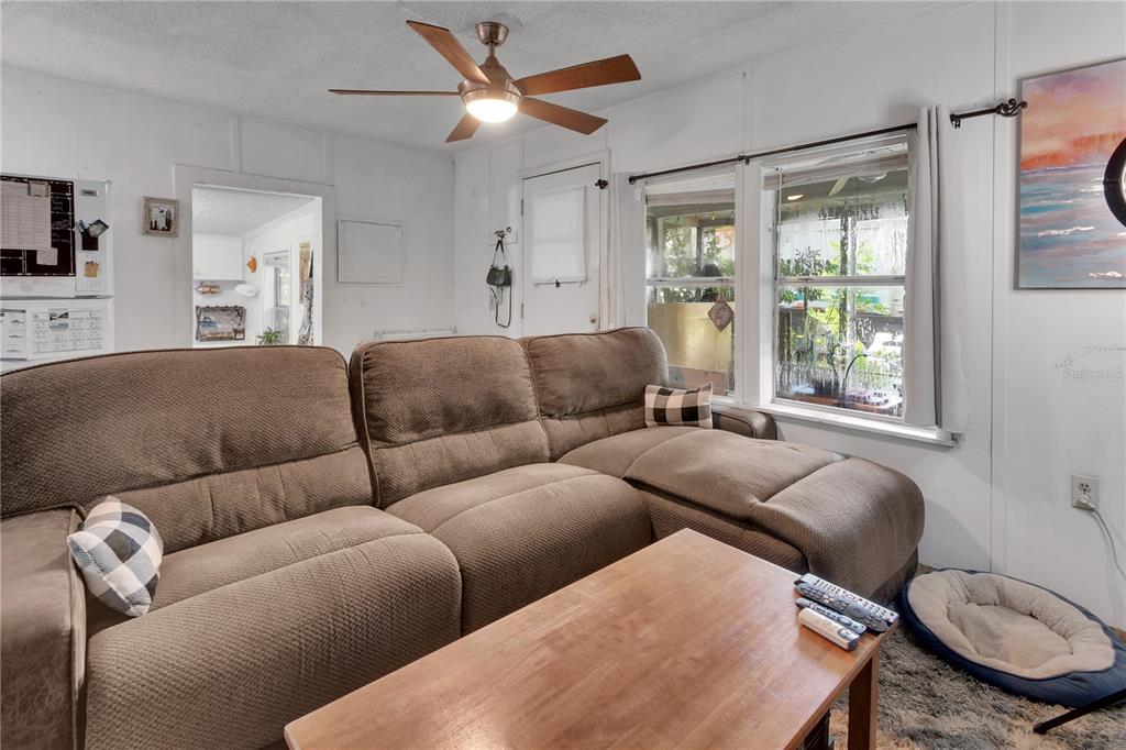 18931 E ALTOONA ROAD, ALTOONA, FL — photo 4 of 28