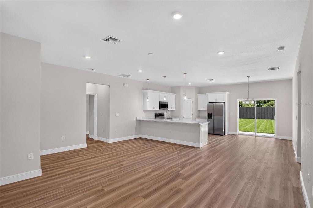 16878 SW 40TH CIRCLE, OCALA, FL — photo 2 of 27