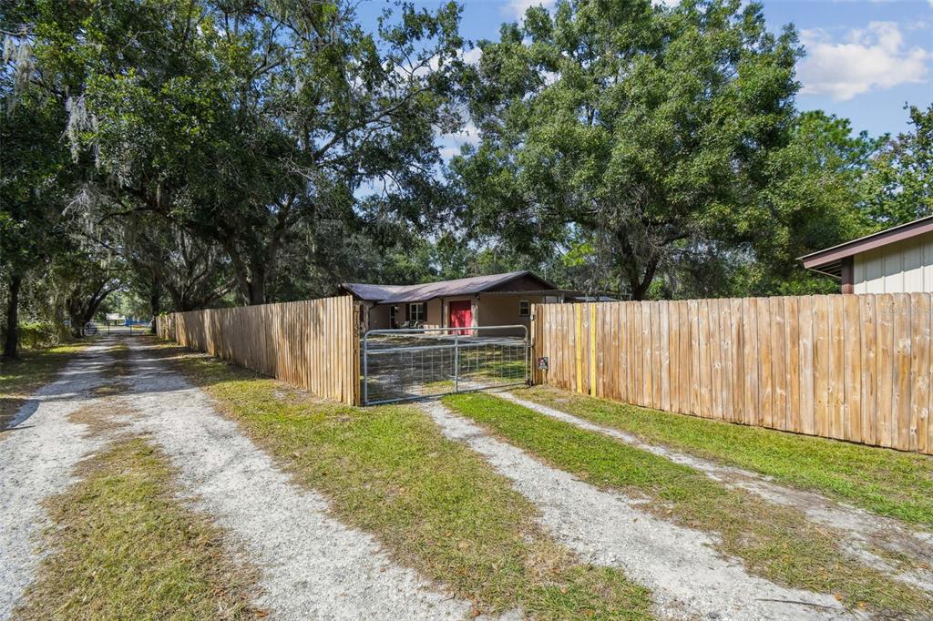 7135 DORMANY LOOP