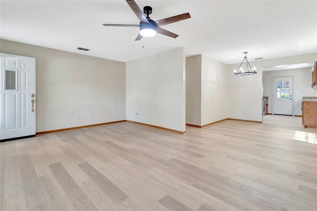 1483 DISSTON, CLERMONT, FL — photo 5 of 28