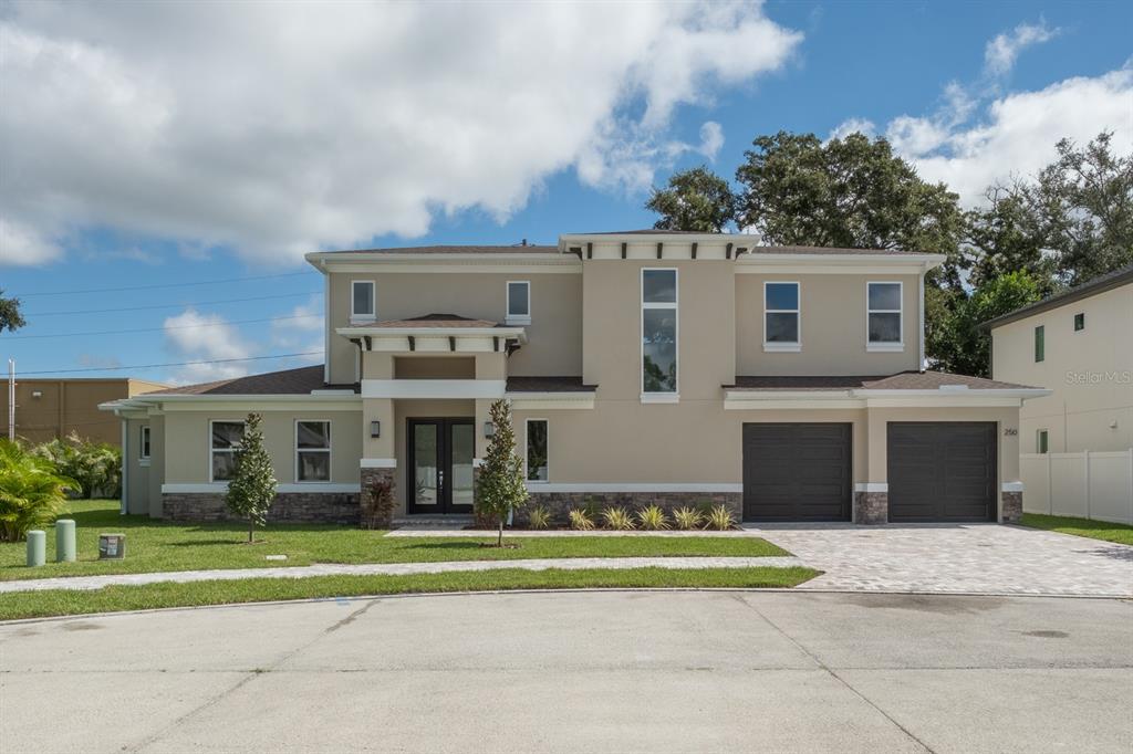 250 LAROCCA COURT