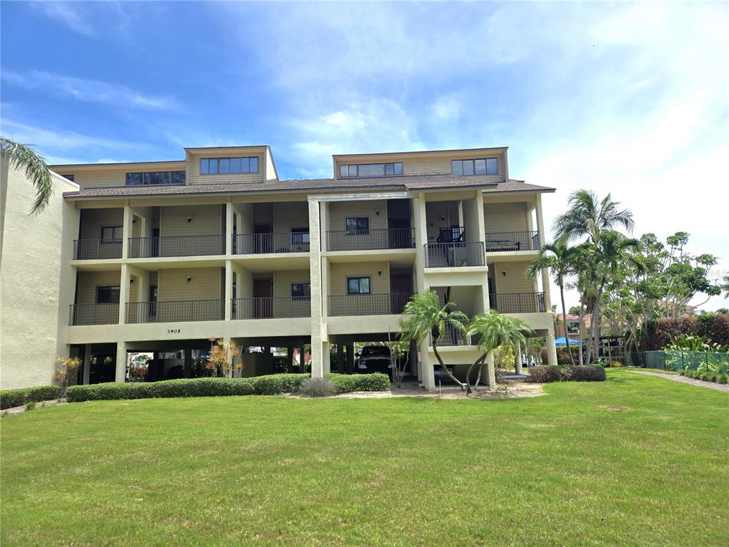 3905 MARINERS WALK UNIT 826