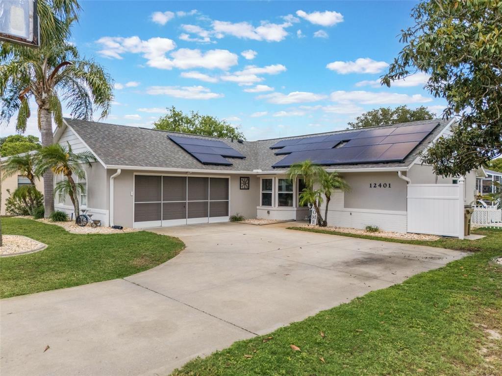 12401 BLUE HERON WAY