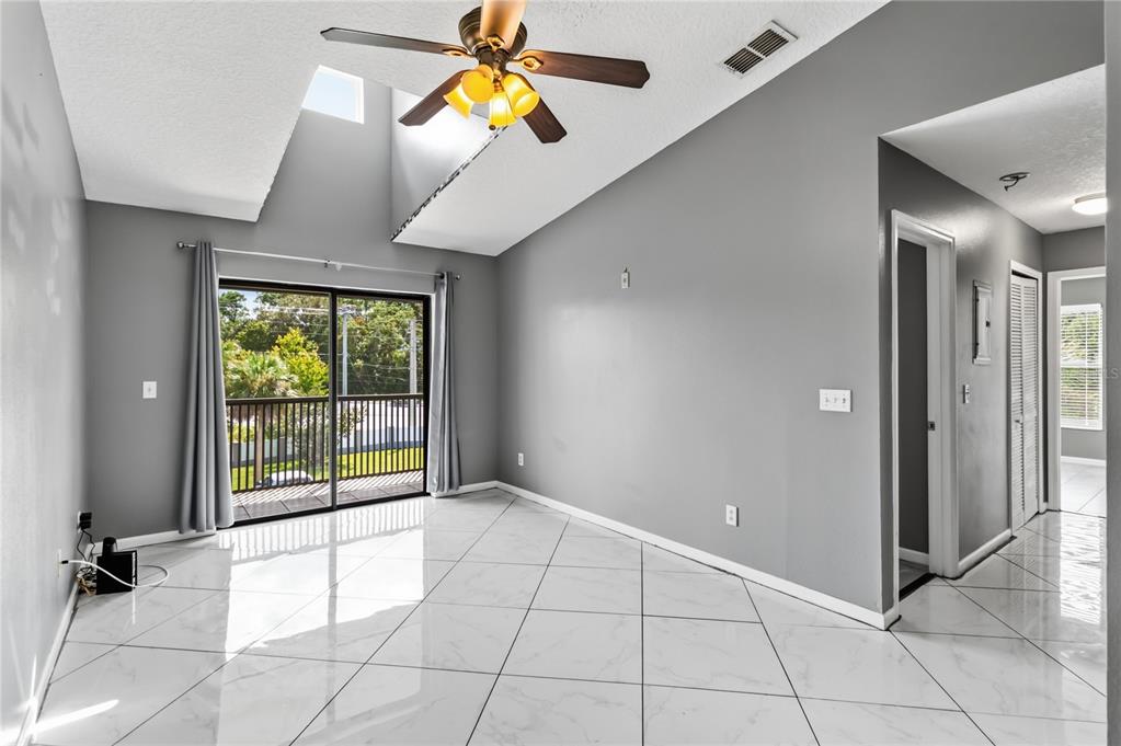 1131 S PINE RIDGE CIRCLE UNIT #31, SANFORD, FL — photo 5 of 23
