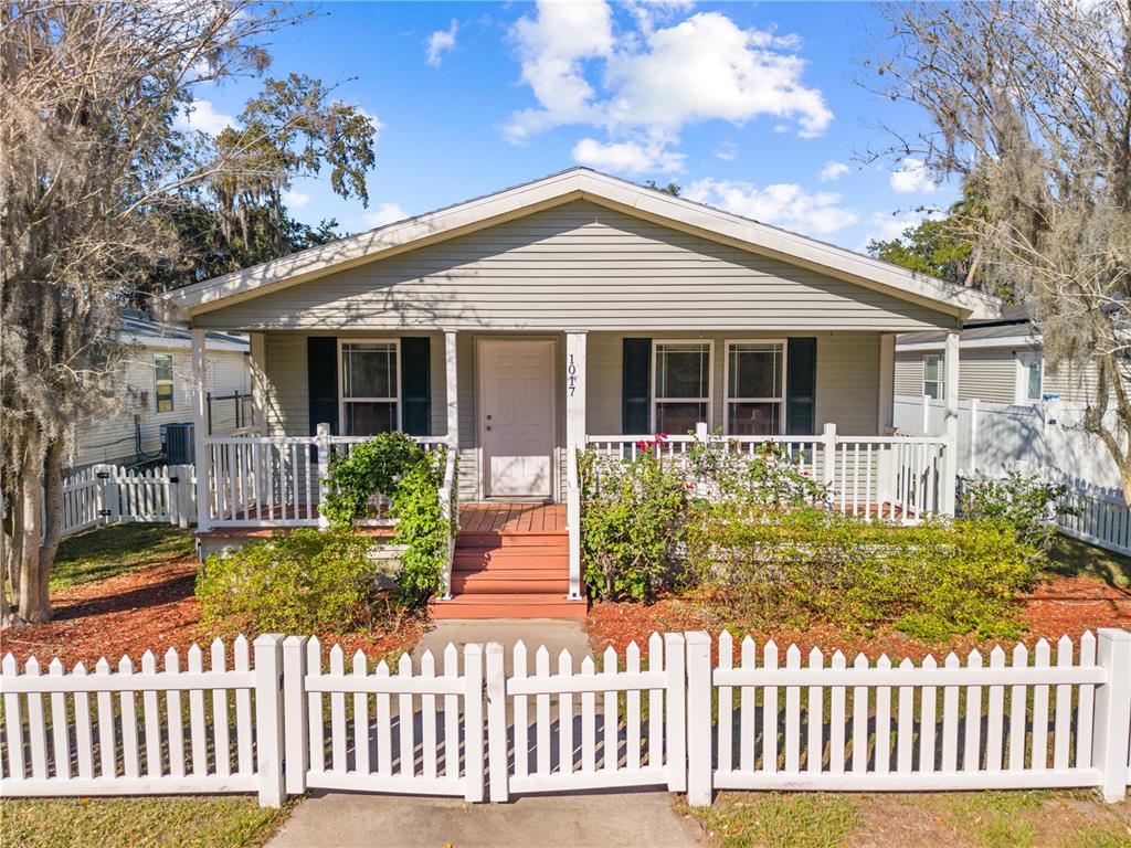 1017 PATRICK STREET