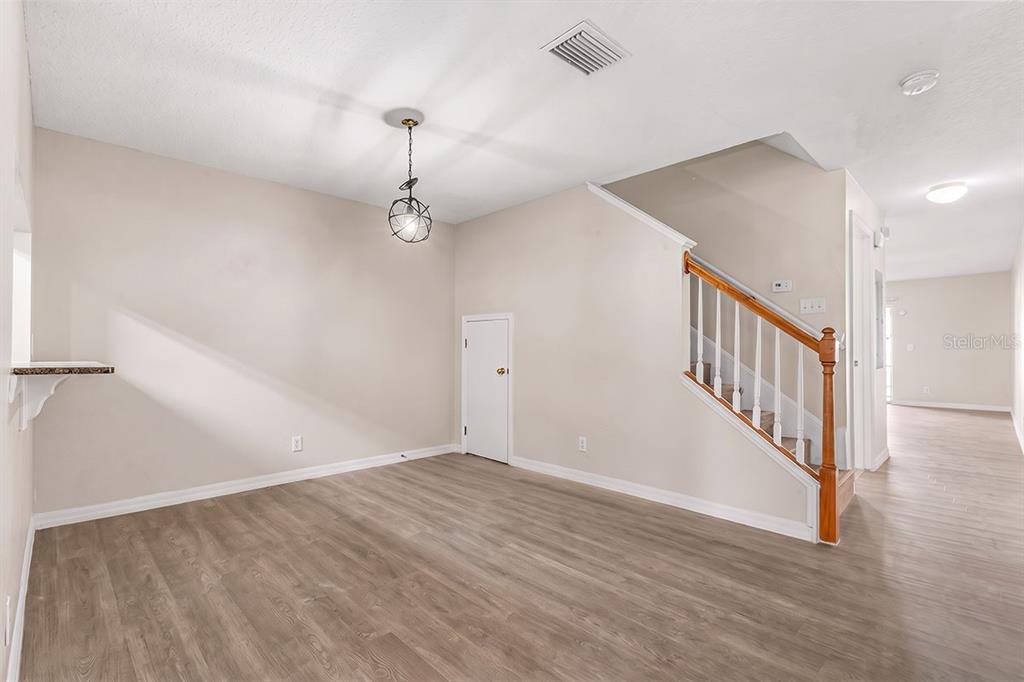 211 PENMARK STONE PLACE, VALRICO, FL — photo 5 of 17