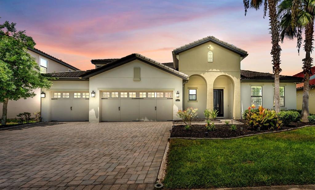 3814 SHORESIDE DRIVE