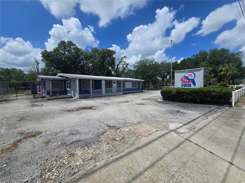 531 DOG TRACK ROAD