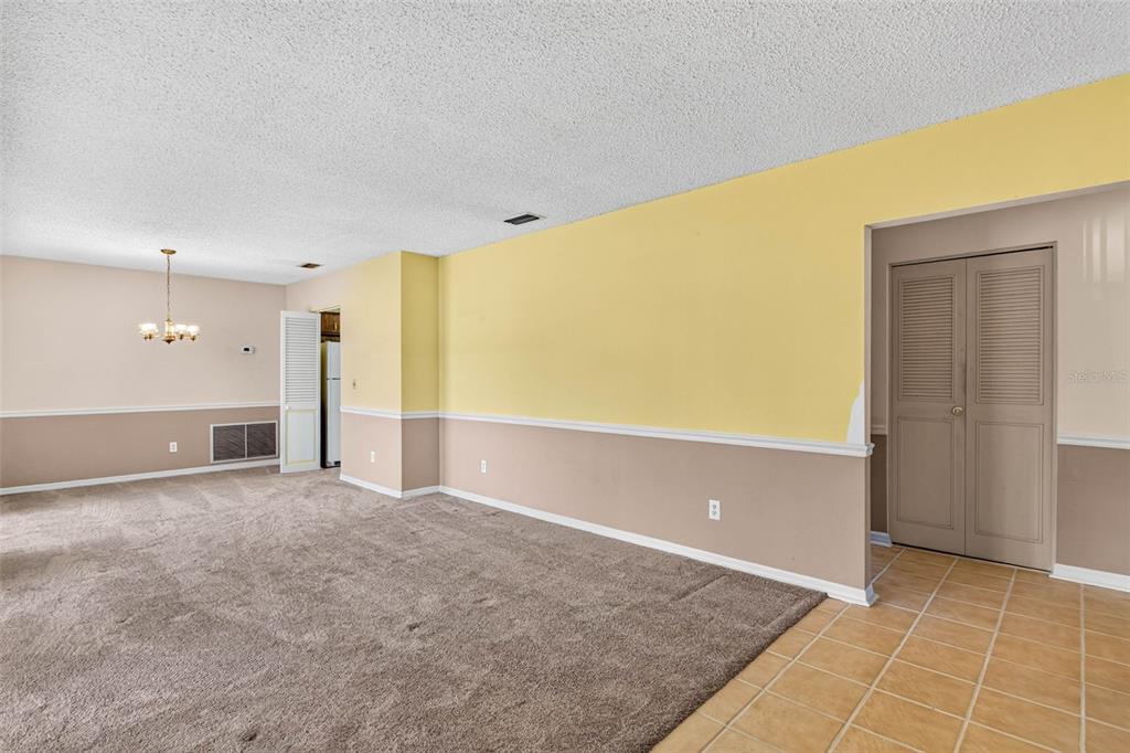 8512 WOODWICK COURT, TAMPA, FL — photo 5 of 30