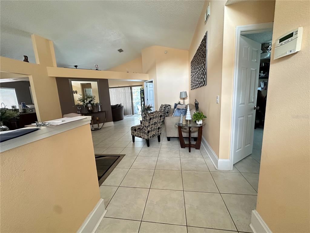4858 KINGSTON CIRCLE, KISSIMMEE, FL — photo 3 of 30