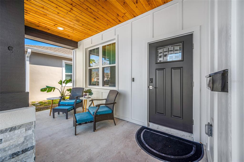 2150 43RD TERRACE N, ST PETERSBURG, FL — photo 3 of 30