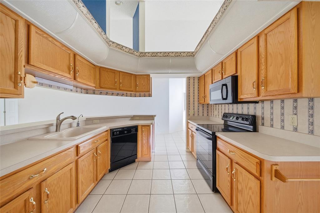 13652 PIMBERTON DRIVE, HUDSON, FL — photo 5 of 30