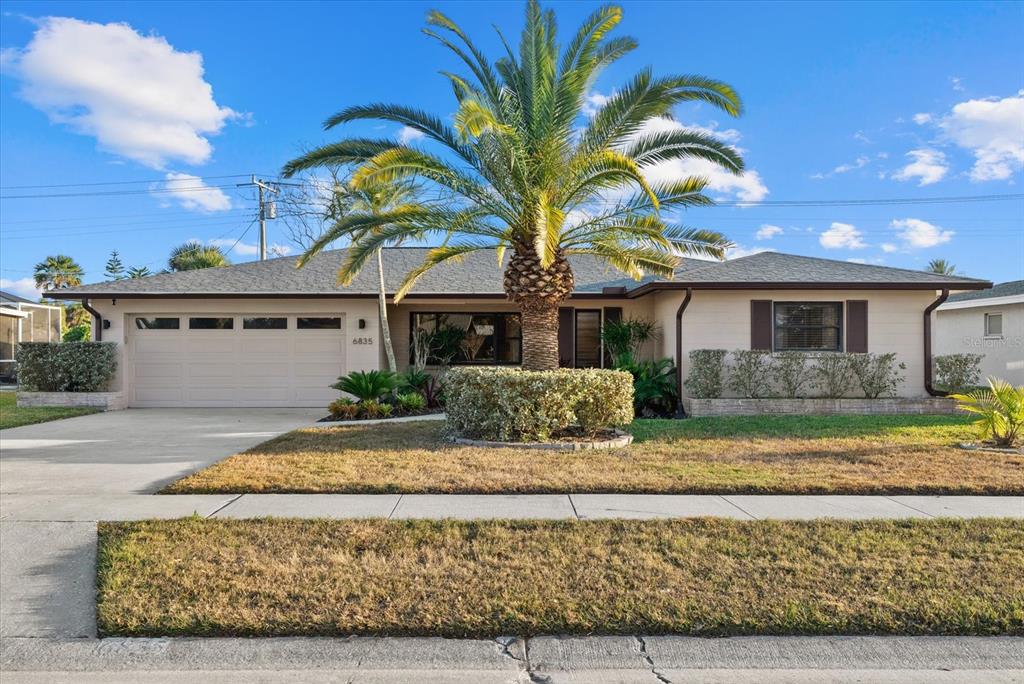 6835 ROXBURY DRIVE