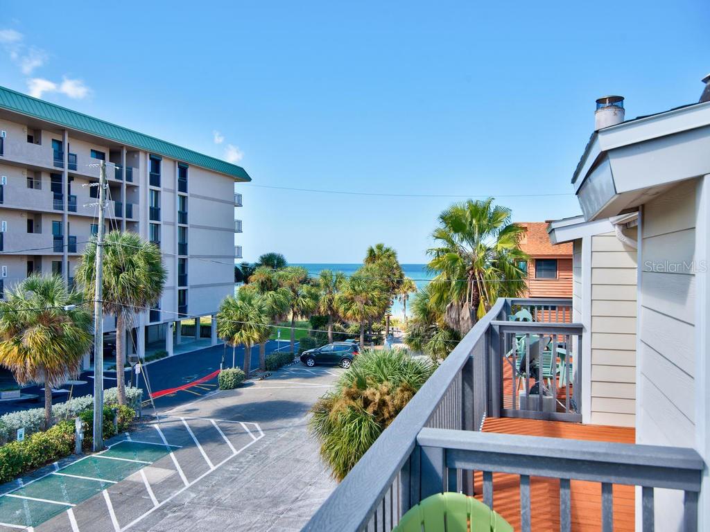 2700 GULF BOULEVARD UNIT 2, INDIAN ROCKS BEACH, FL — photo 2 of 30