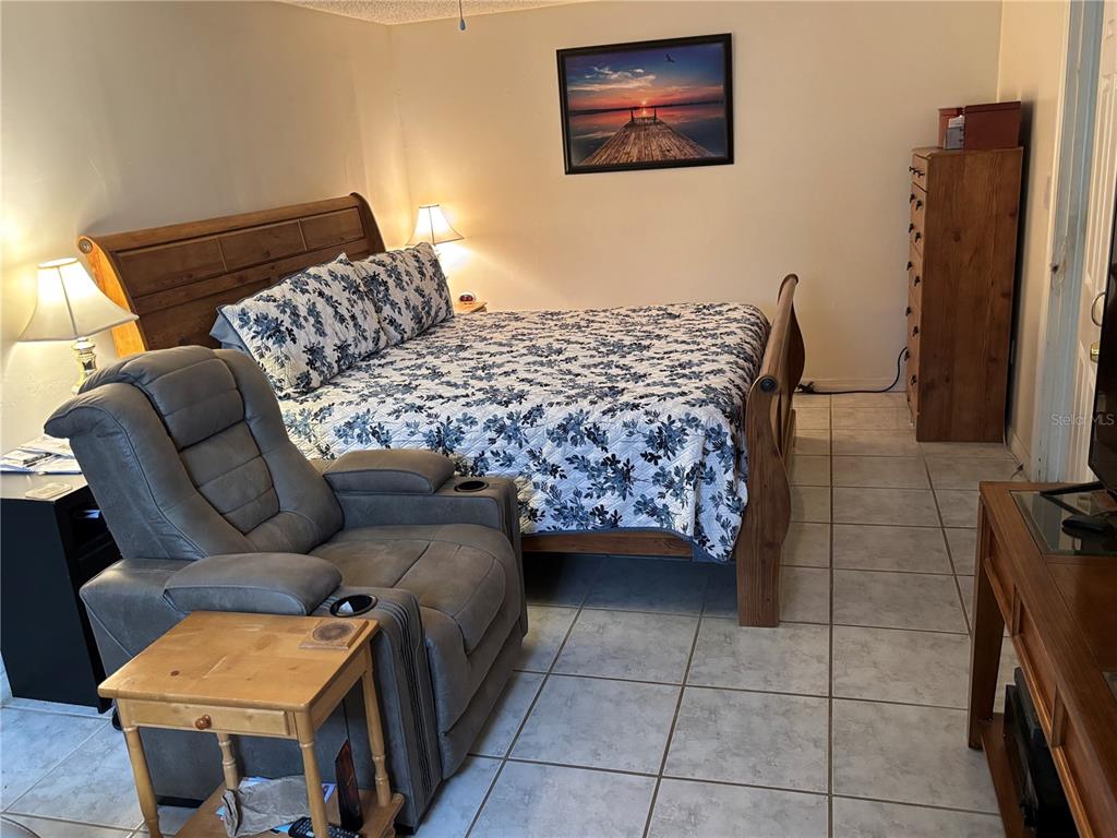 3804 CORAL DRIVE, TAMPA, FL — photo 3 of 7