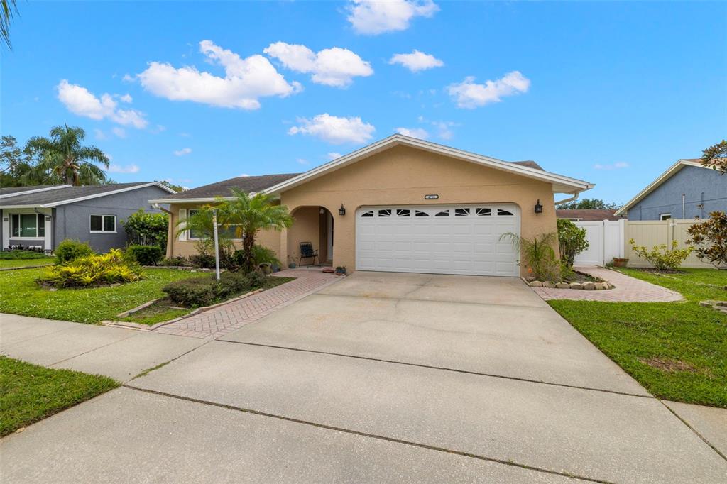 4706 CYPRESS TREE DRIVE