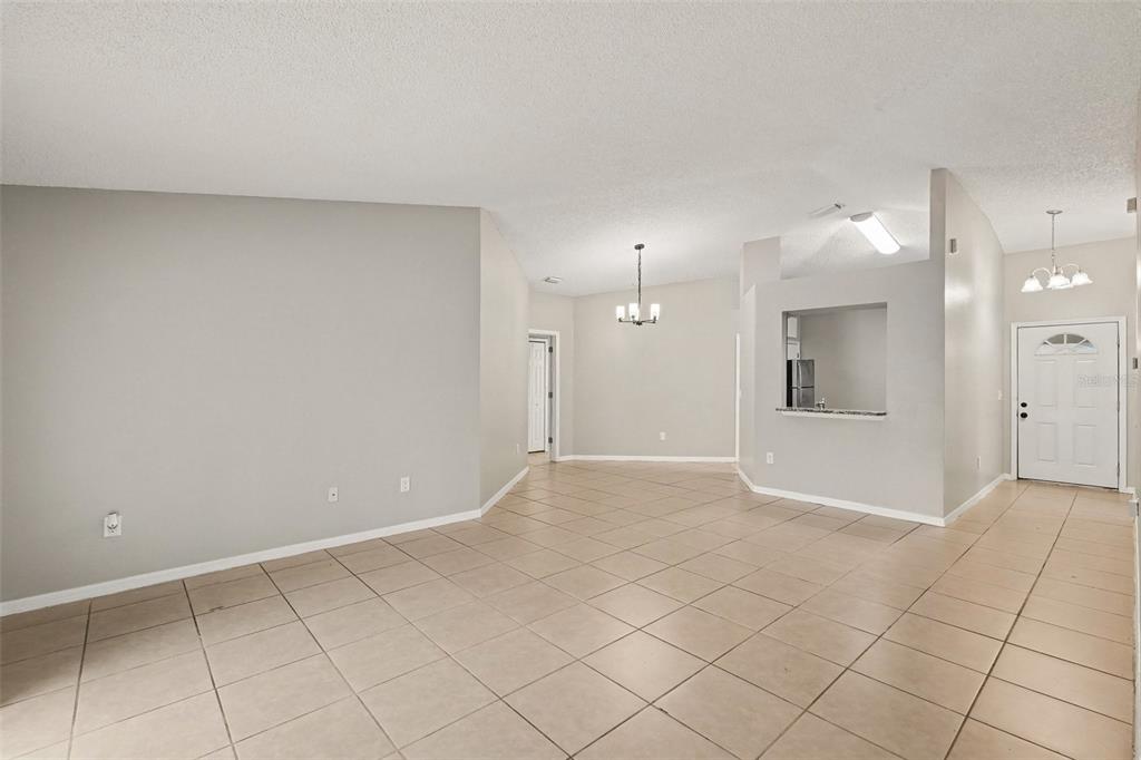 13245 PRESTWICK DRIVE, RIVERVIEW, FL — photo 3 of 19