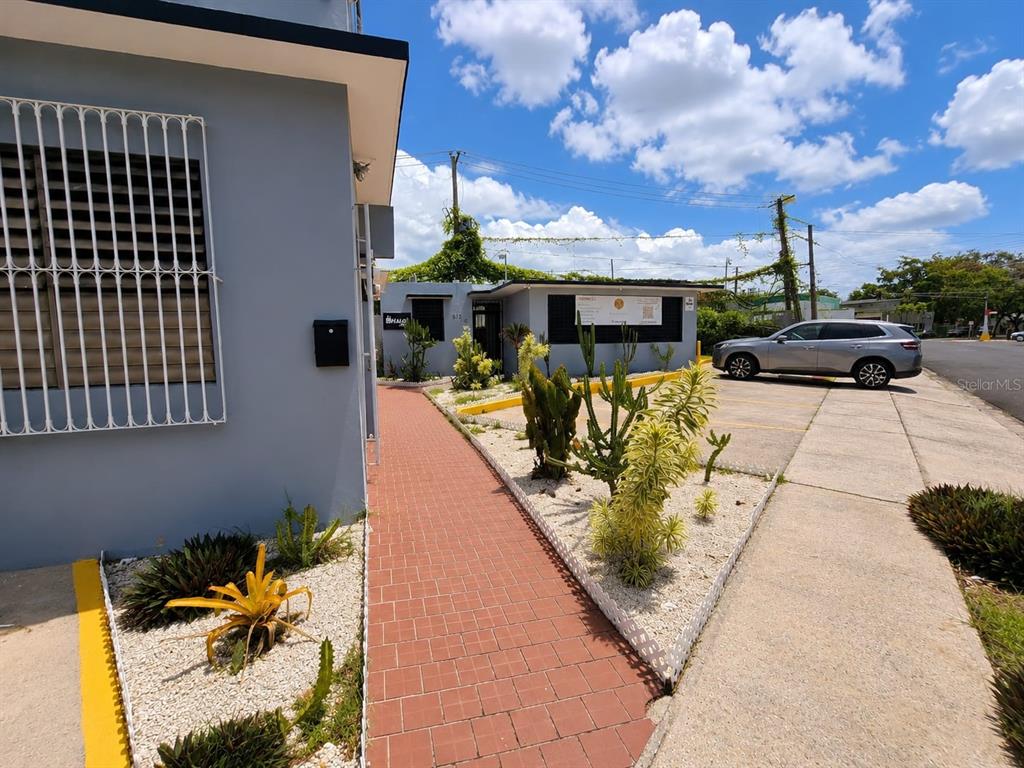 513 Soldado URBANIZACIÓN ROOSEVELT, SAN JUAN, PR — photo 2 of 28