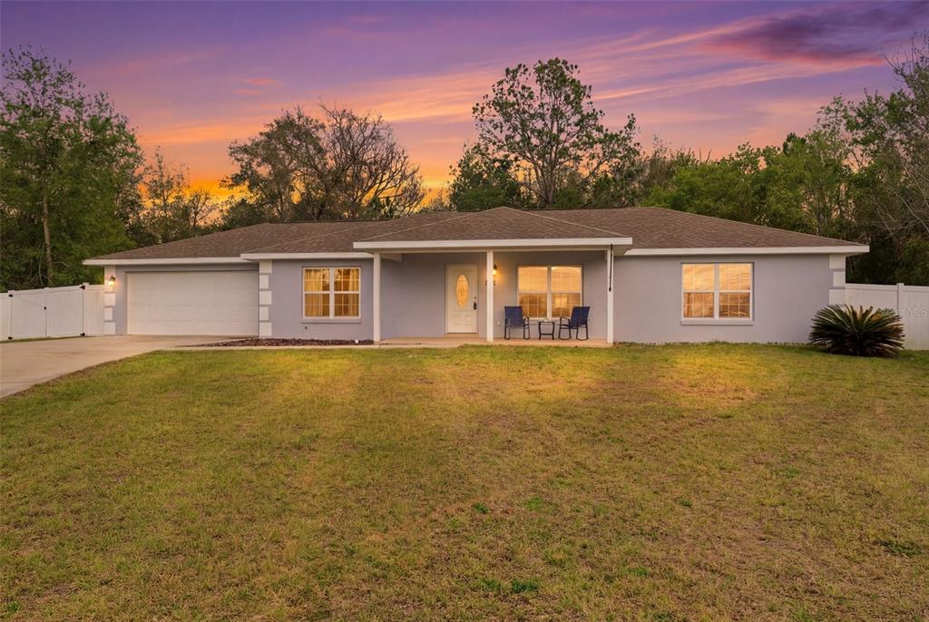 3902 W FEATHEREDGE COURT