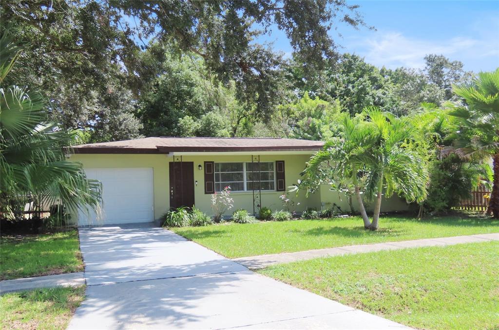 1841 WEST DRIVE
