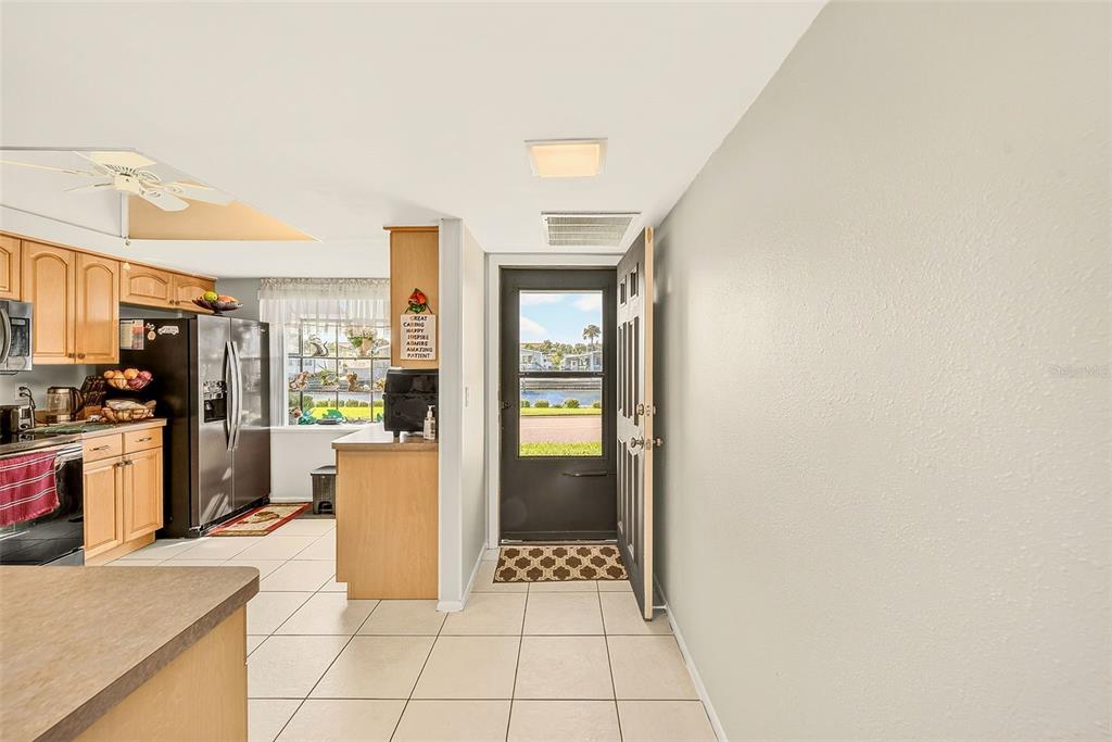 19029 US HIGHWAY 19 N UNIT 21F, CLEARWATER, FL — photo 3 of 26