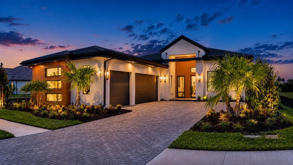 269 BLUE PEARL COURT