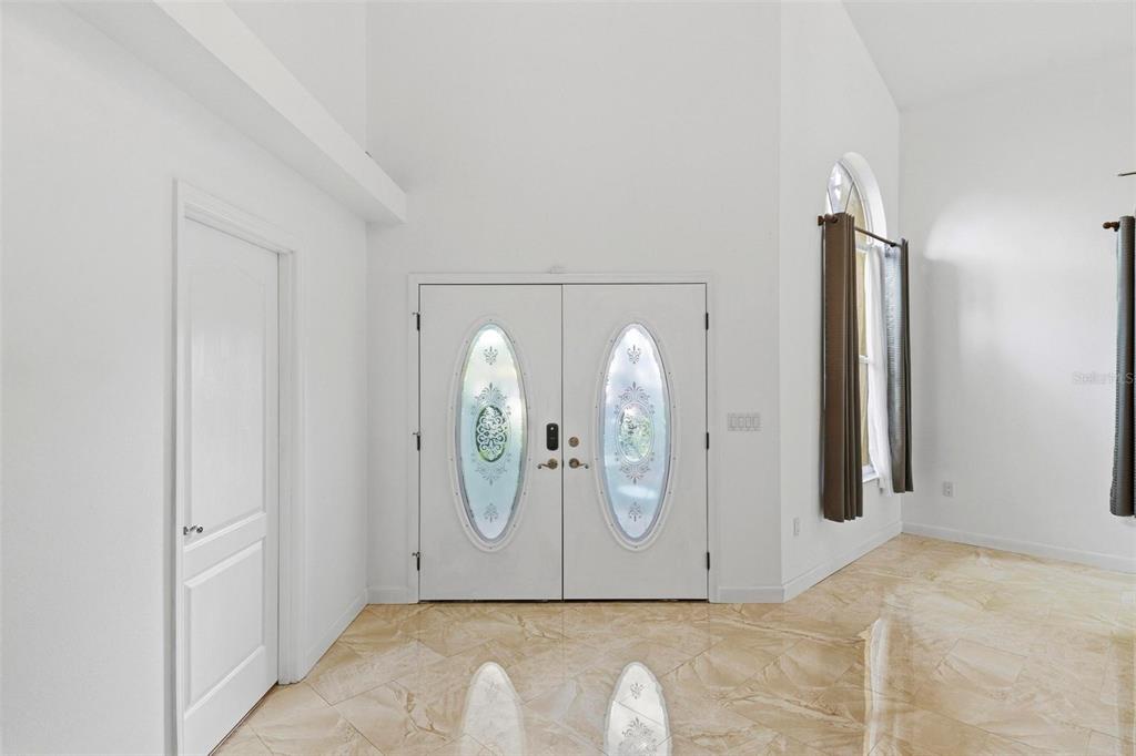 2429 WHIPPOORWILL CIRCLE, SARASOTA, FL — photo 4 of 30