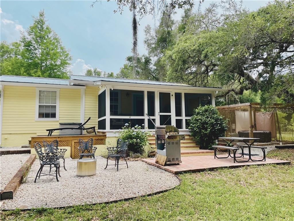 9433 S Great Oaks DRIVE, FLORAL CITY, FL — photo 5 of 47