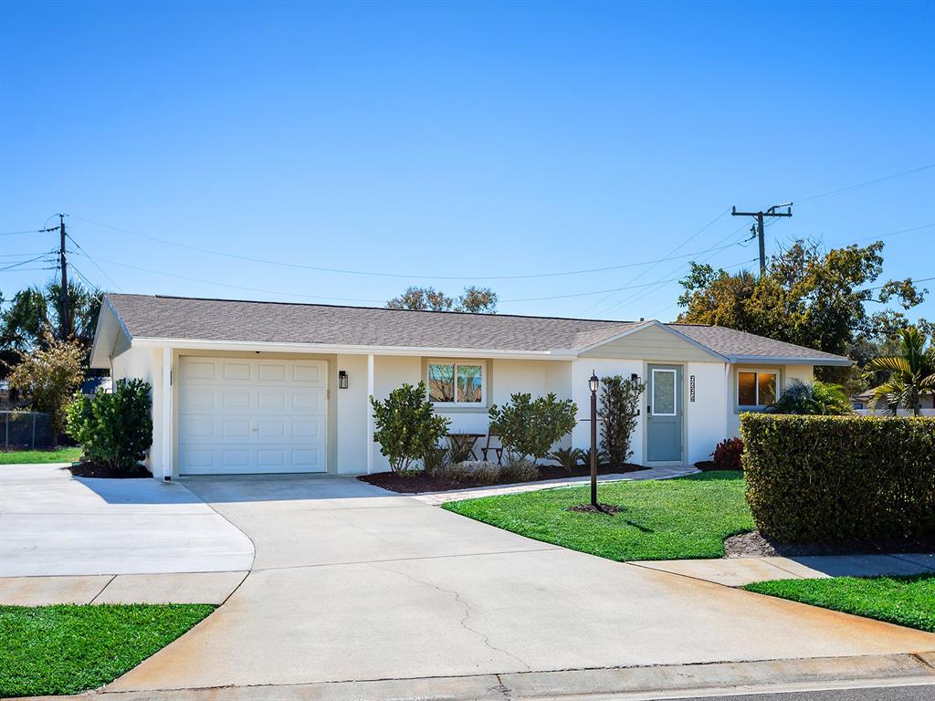 5354 KNOLLWOOD PLACE