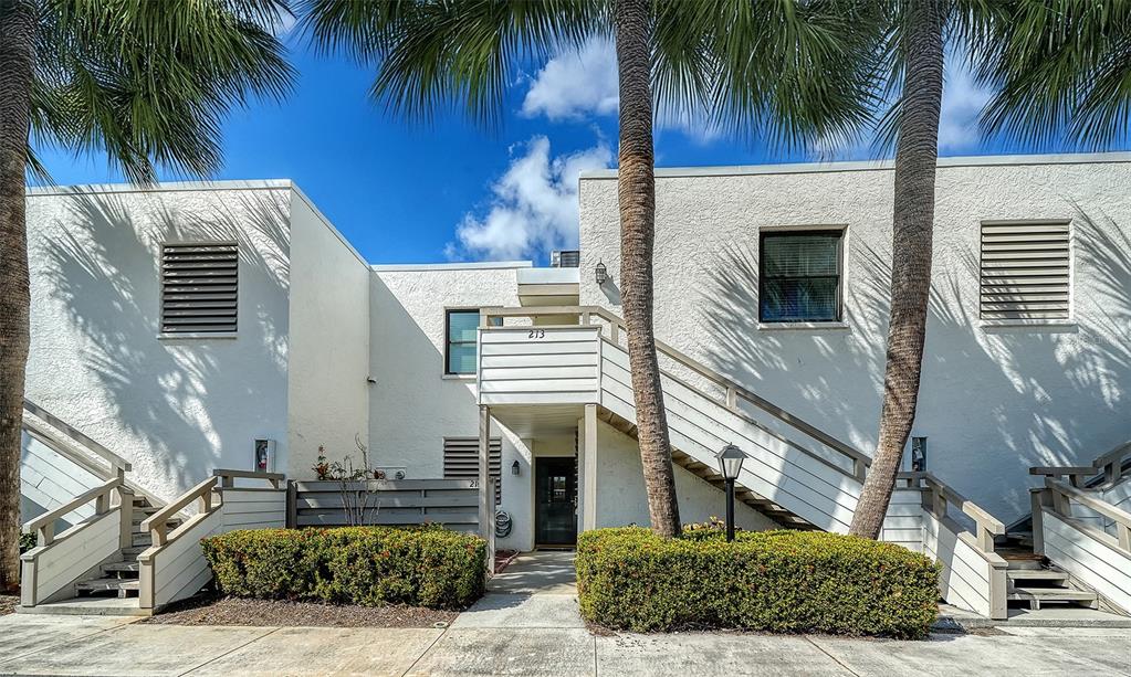 214 LAKEWOOD DRIVE UNIT 214