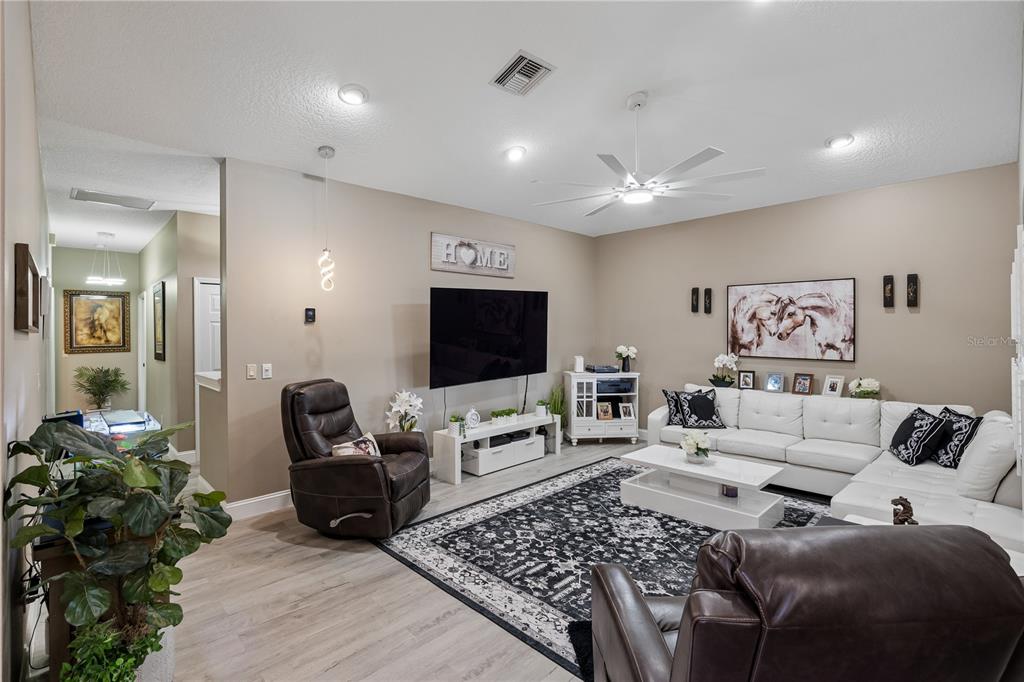 21932 ROYAL ST GEORGES LN, LEESBURG, FL — photo 4 of 28