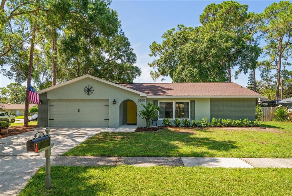 3600 FAIRWAY FOREST CIRCLE